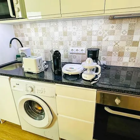 Апартаменты Apartment Praia Da Rocha Walk To Beach Safira I Портиман